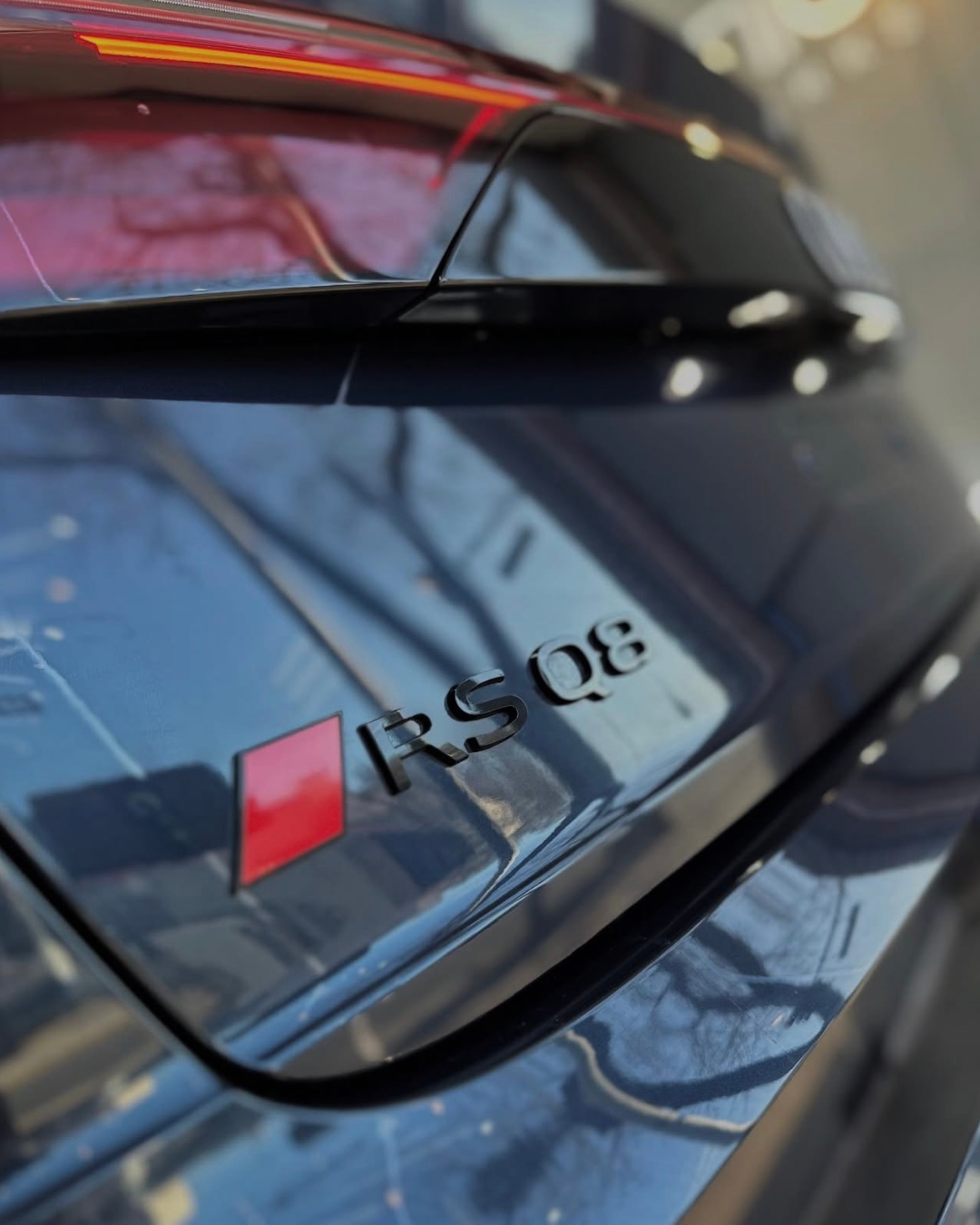 Audi RSQ8